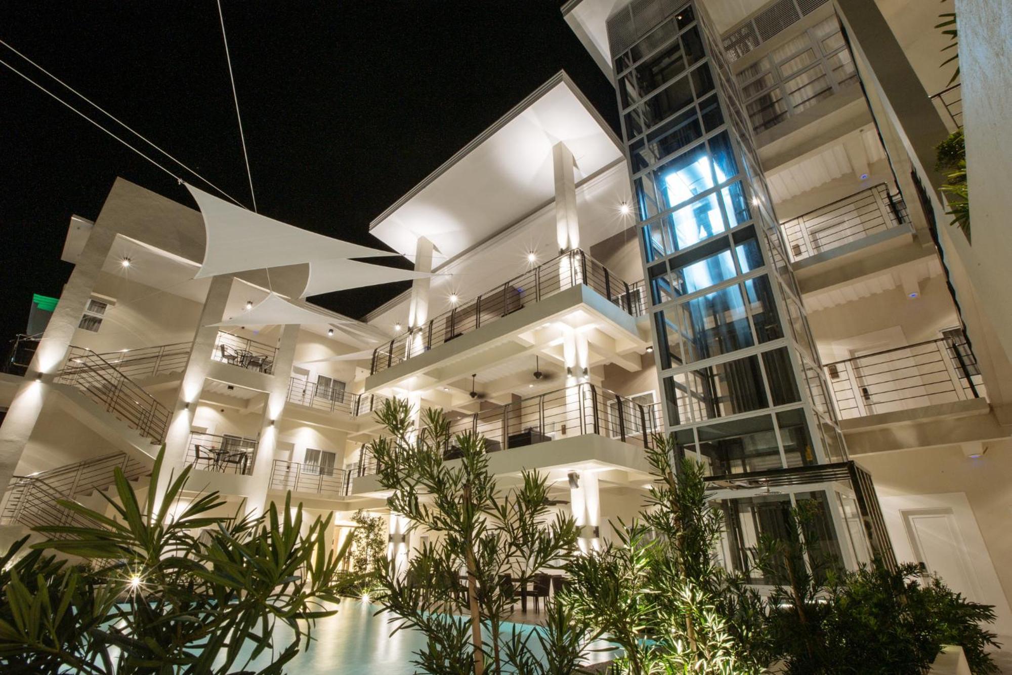 Rovira Suites Dumaguete City Buitenkant foto